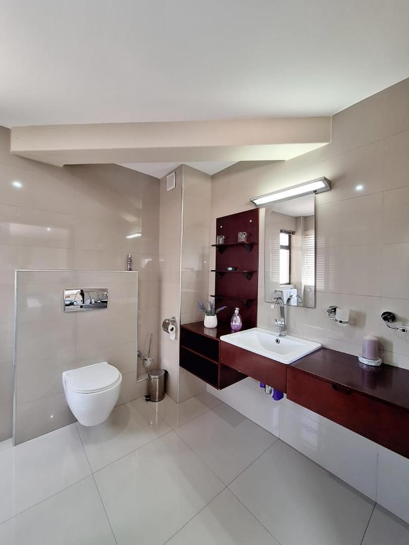 Camere Da Letto- Hotel-On-The Beach Self Catering Swakopmund Esterno foto